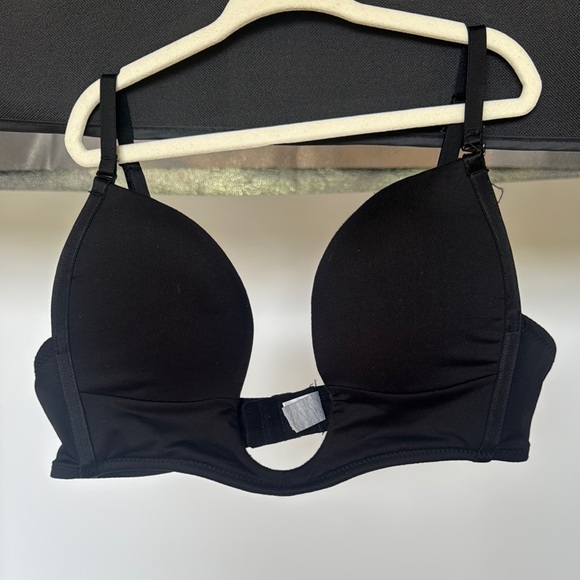 Other - Women's deep plunge Intimate Bra 36C
